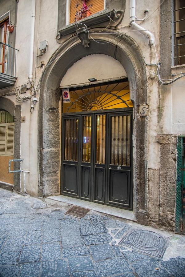 Naples In The History 4M Panzió Kültér fotó